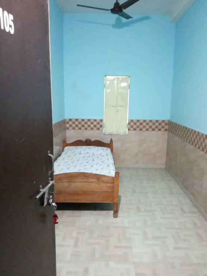 Harkishan Lodge Sambalpur Room photo